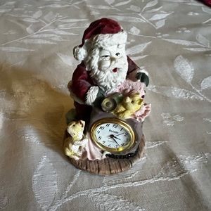 Vintage Santa mini clock